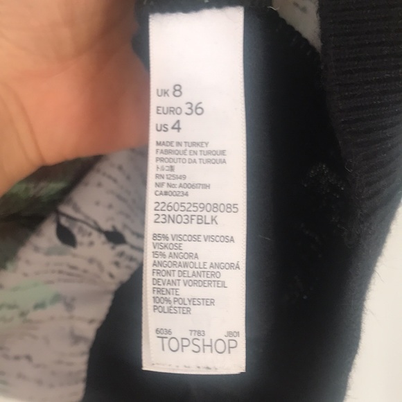 Topshop sweater with Floral Detail - Picture 4 of 5